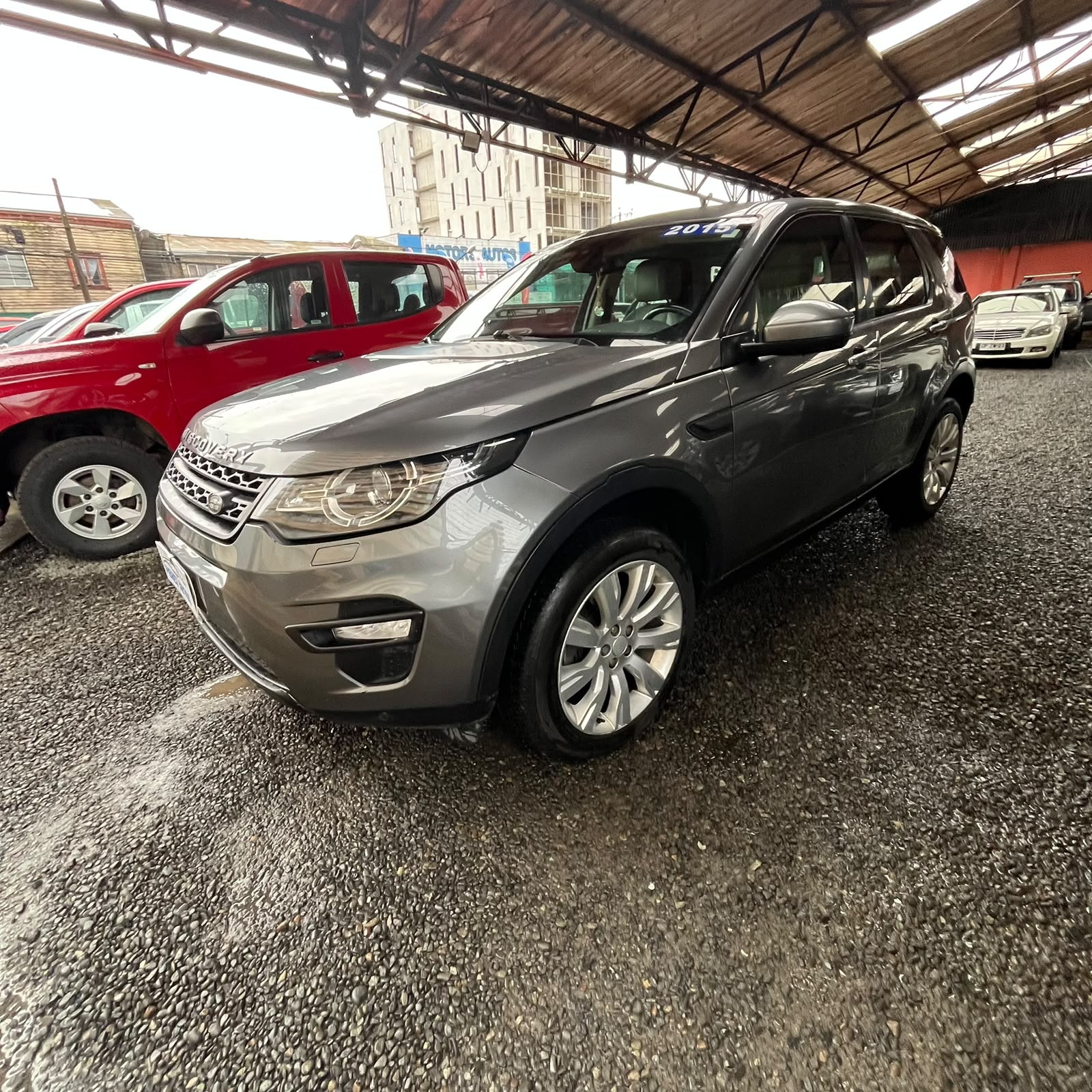 Land Rover Discovery Sport — foto 2 de 7