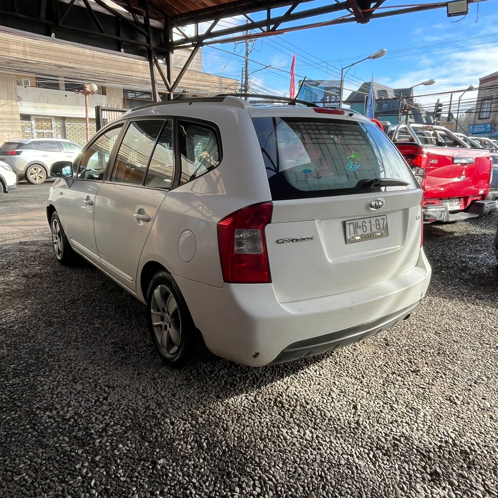 KIA Carens Lx — foto 6 de 6