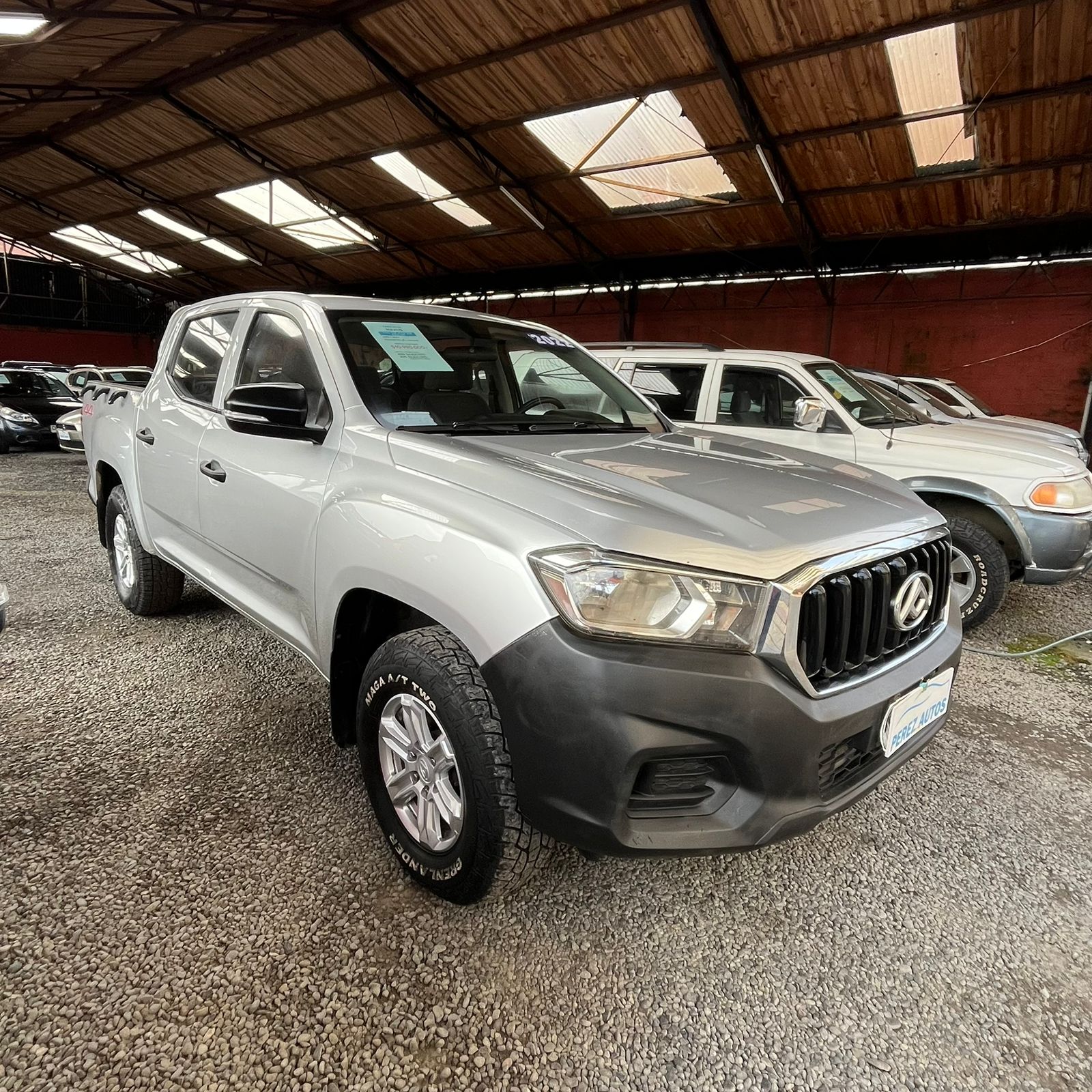 Maxus T60 — foto 3 de 7