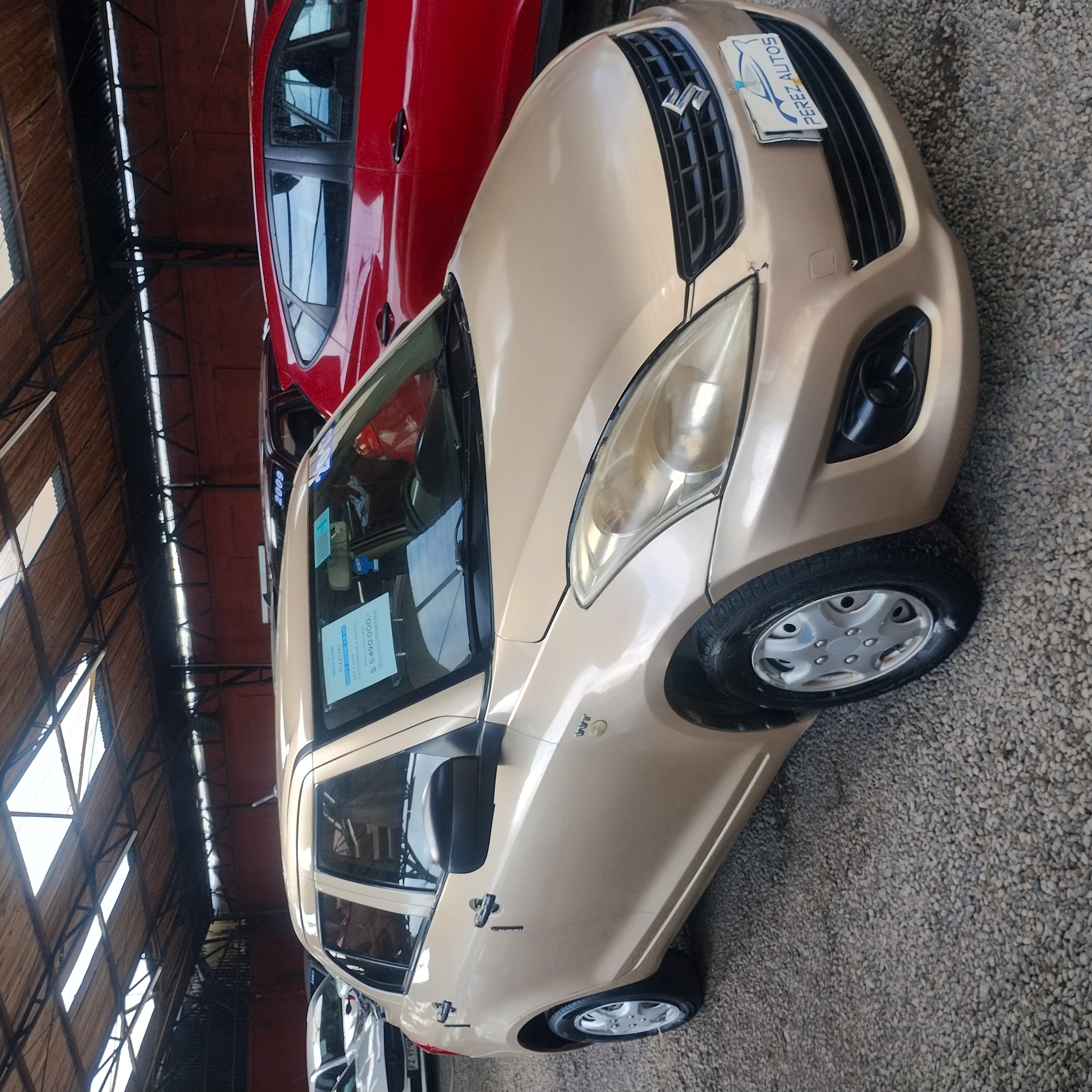 Suzuki Swift Dzire — foto 3 de 6