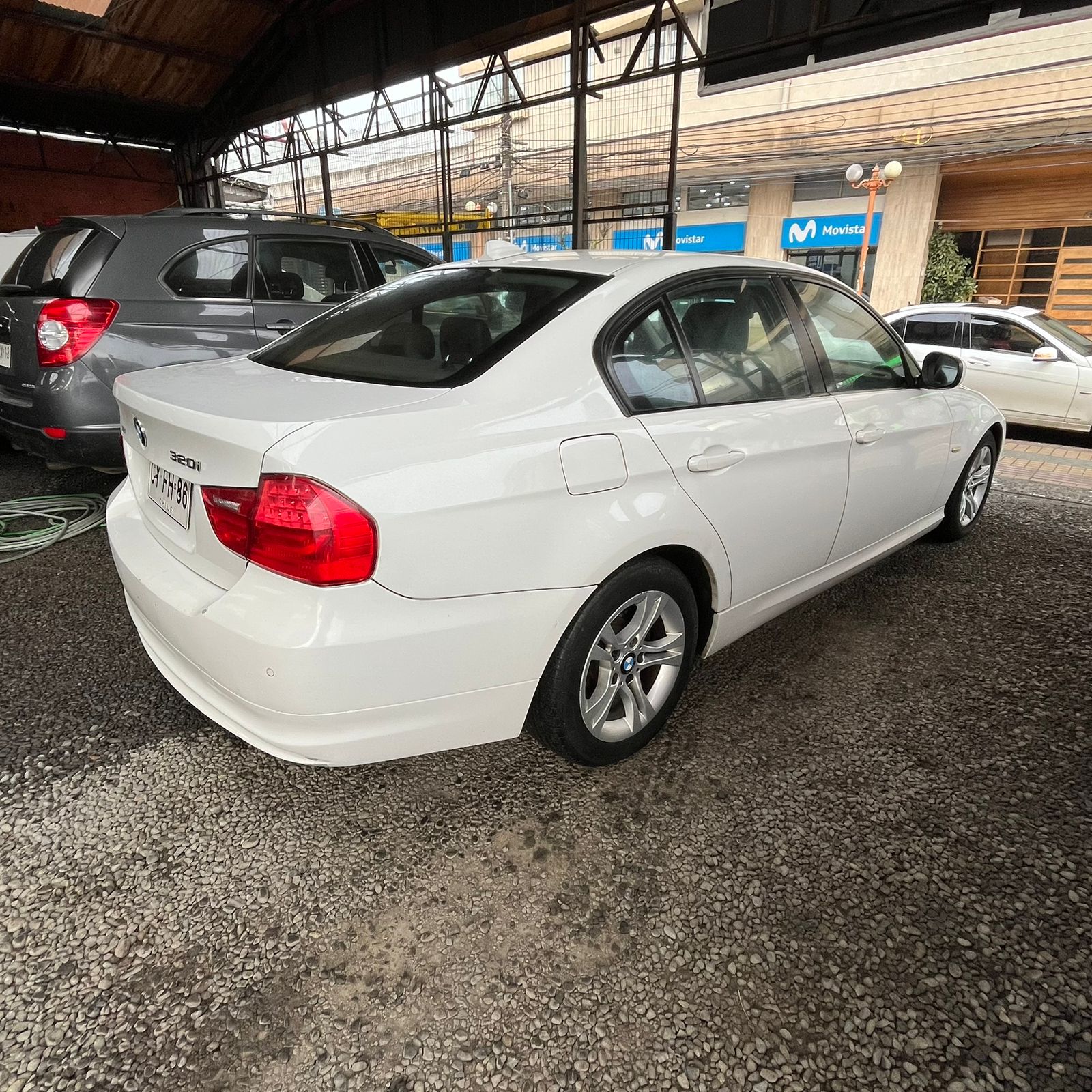 BMW 320I — foto 4 de 7