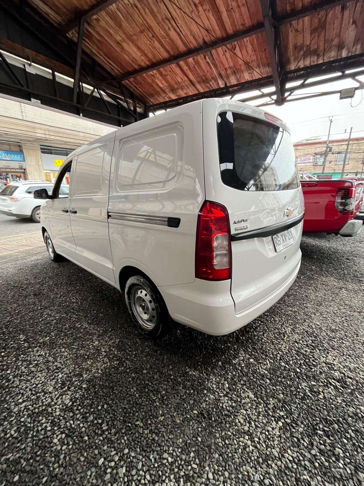 Chevrolet N400 — foto 4 de 9