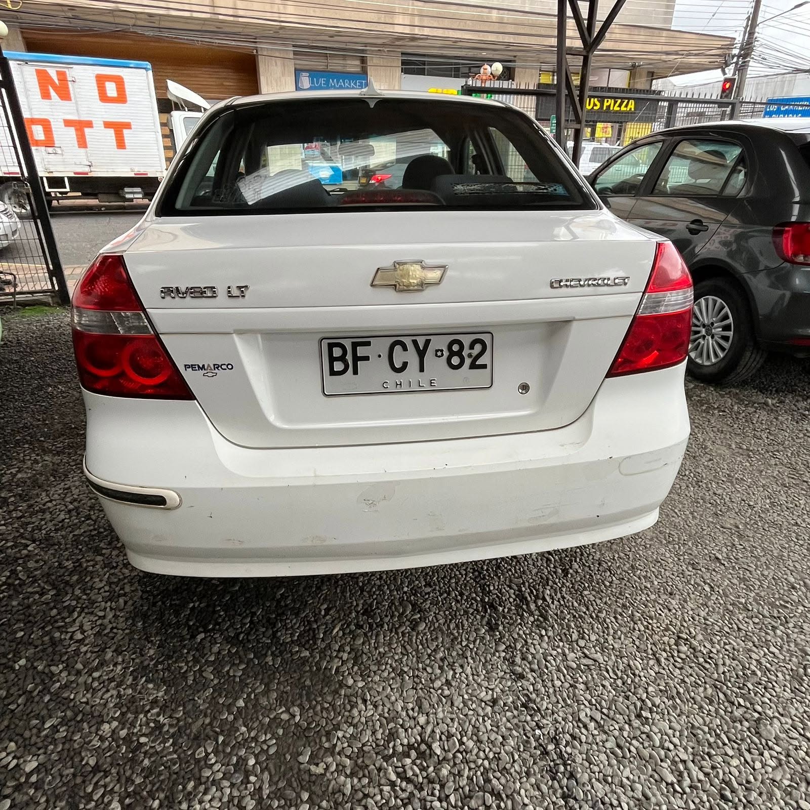 Chevrolet Aveo — foto 5 de 6
