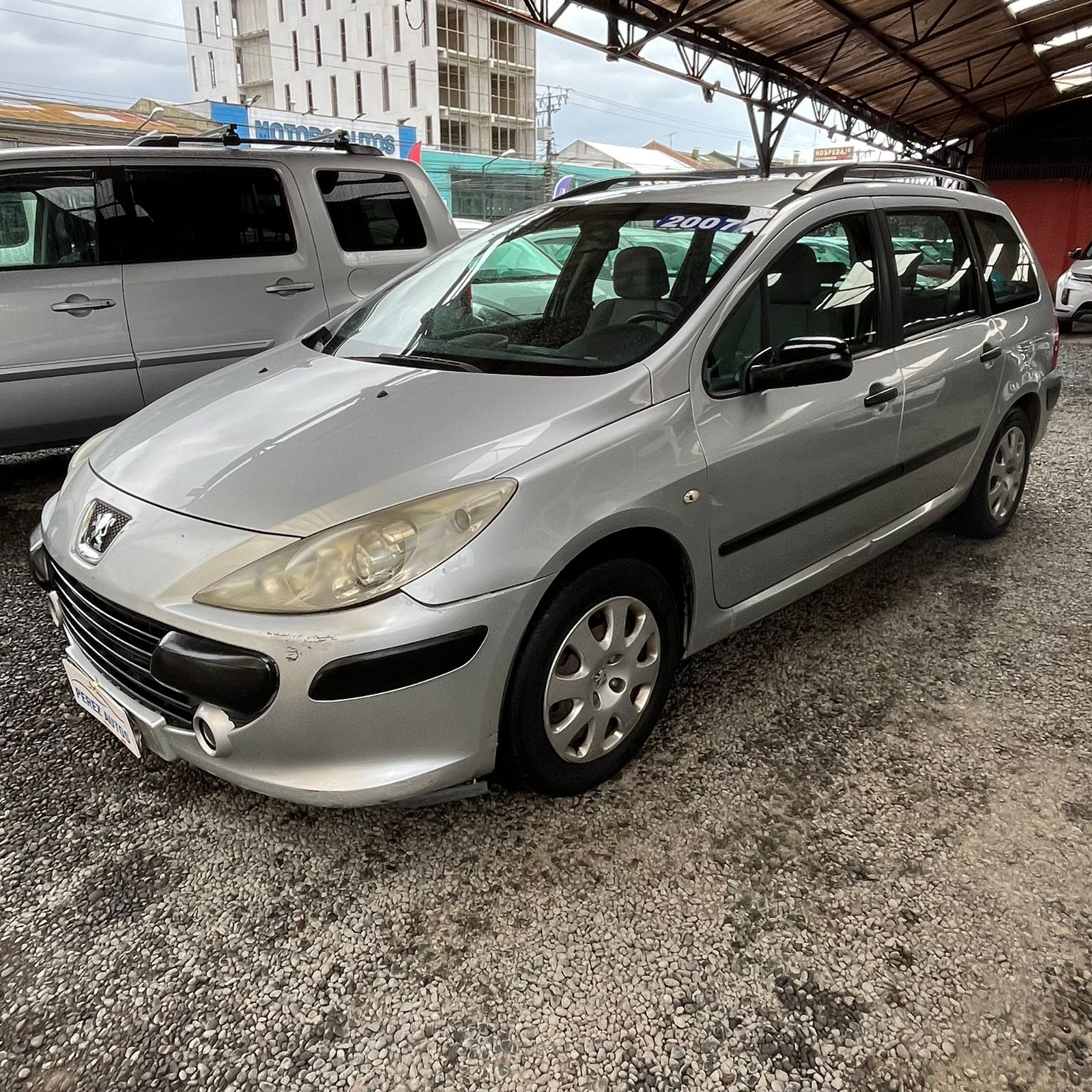 Peugeot 307 — foto 2 de 6