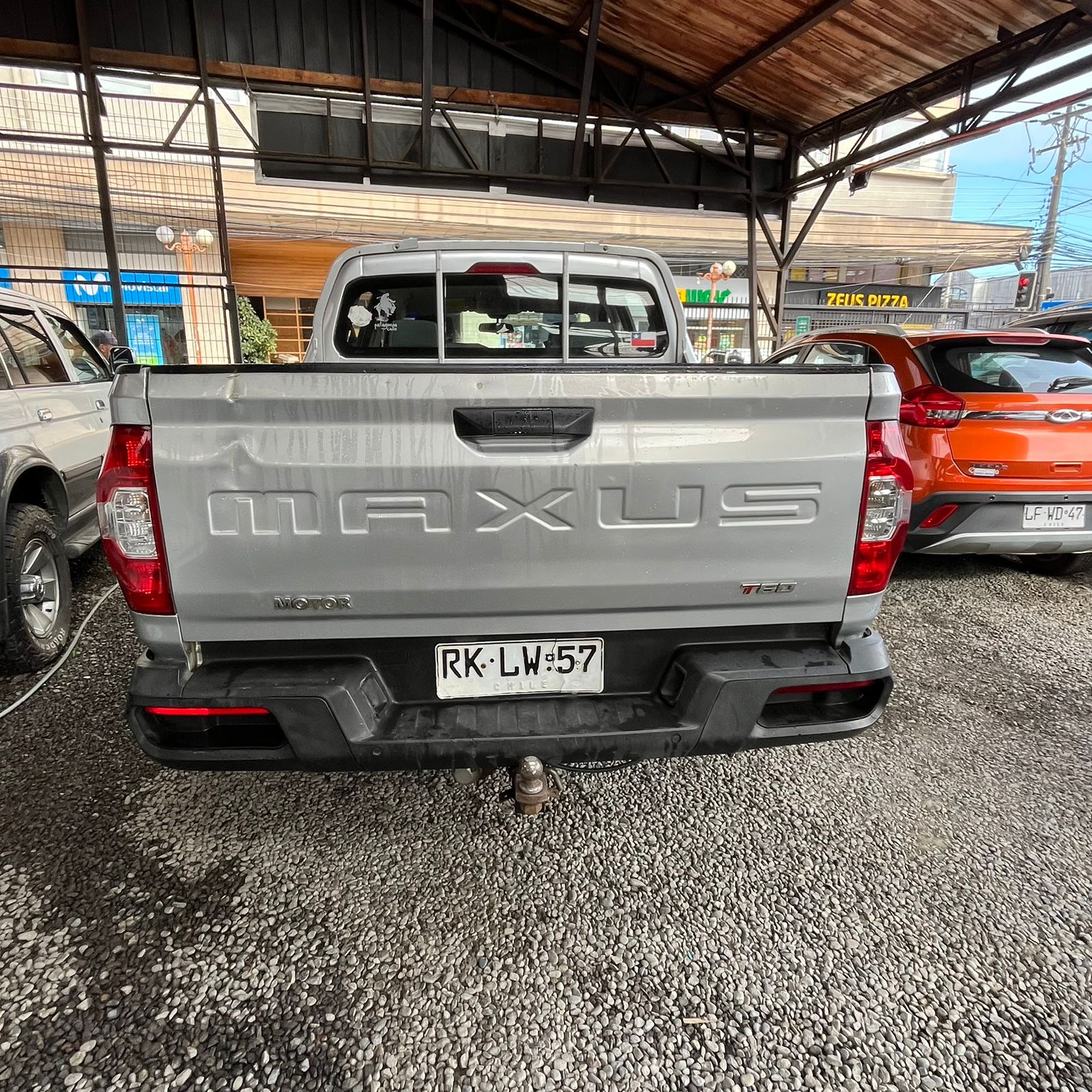 Maxus T60 — foto 5 de 7