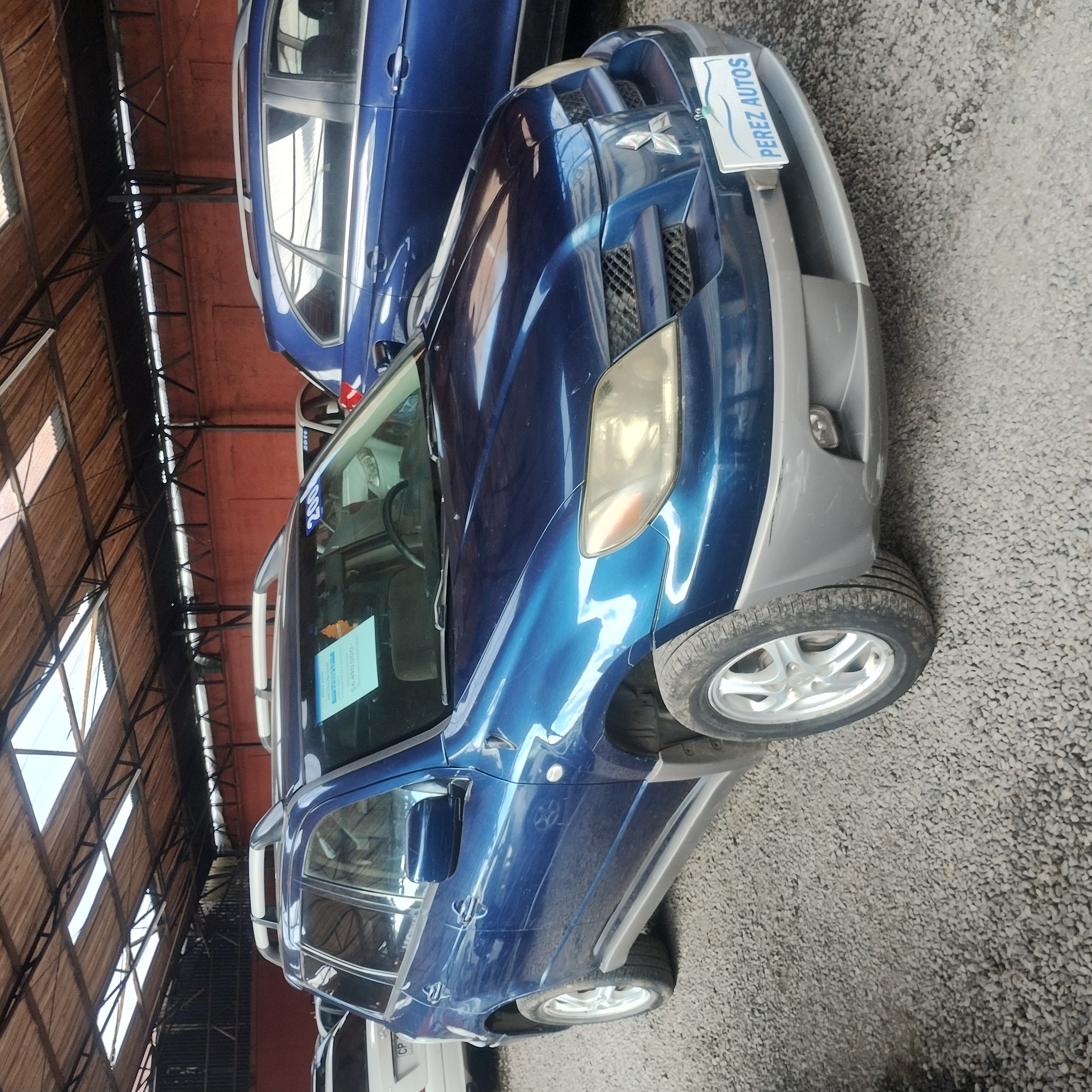 Mitsubishi Outlander — foto 3 de 6
