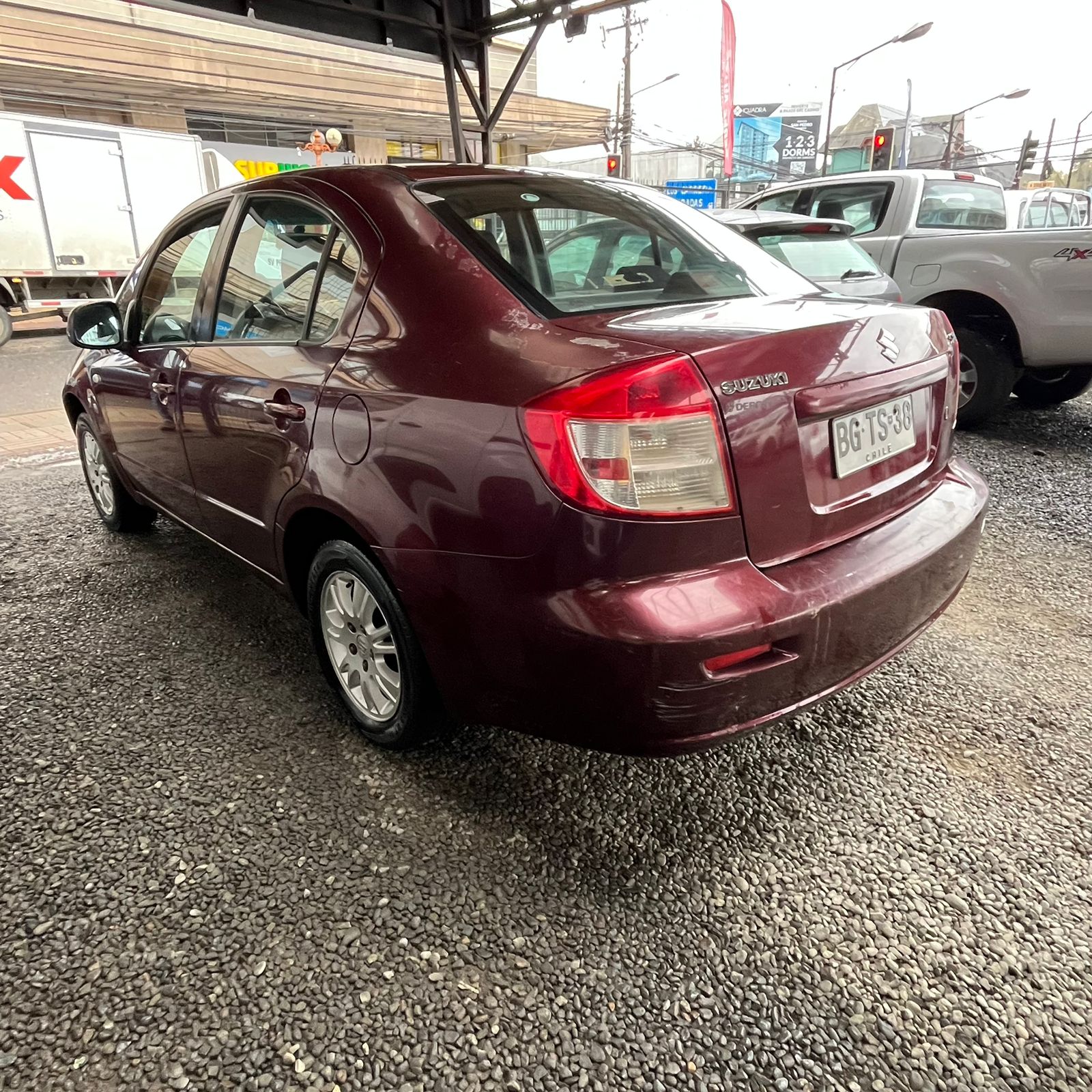 Suzuki Sx4 — foto 6 de 6