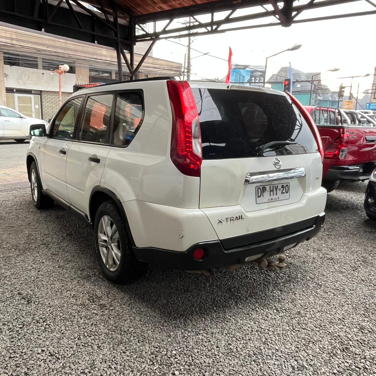 Nissan X-Trail — foto 5 de 6