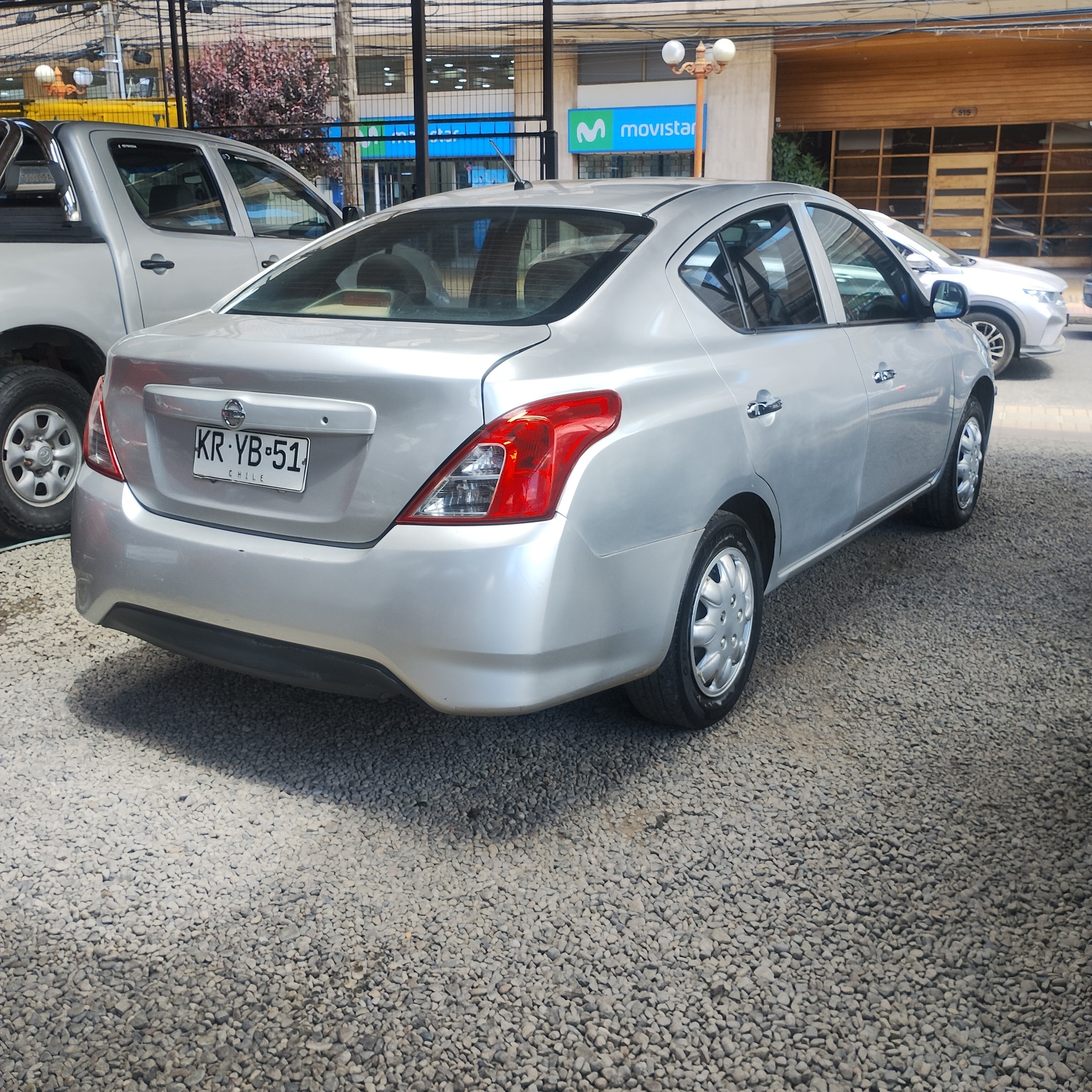 Nissan Versa — foto 6 de 6