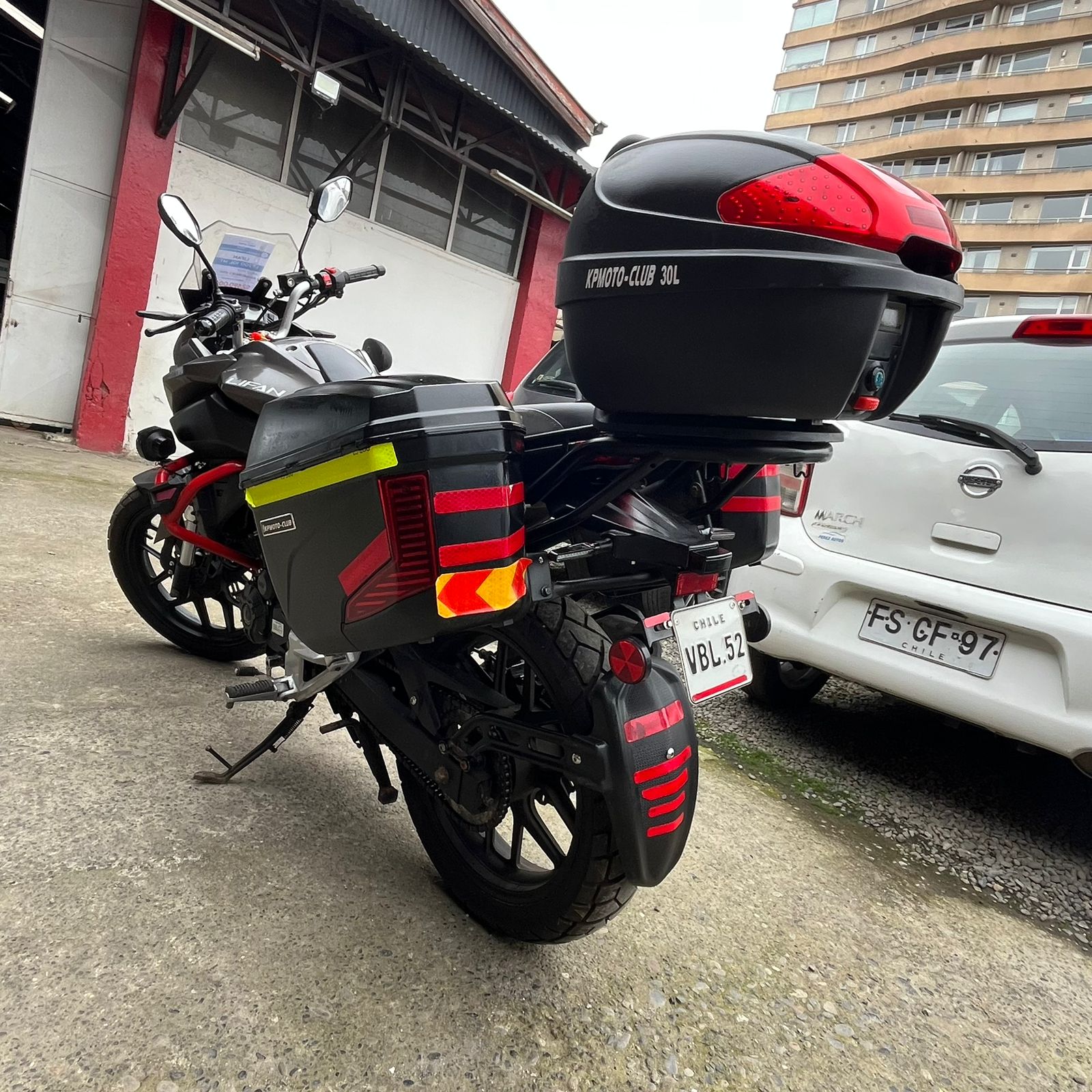 Lifan Lf200 10L — foto 4 de 8