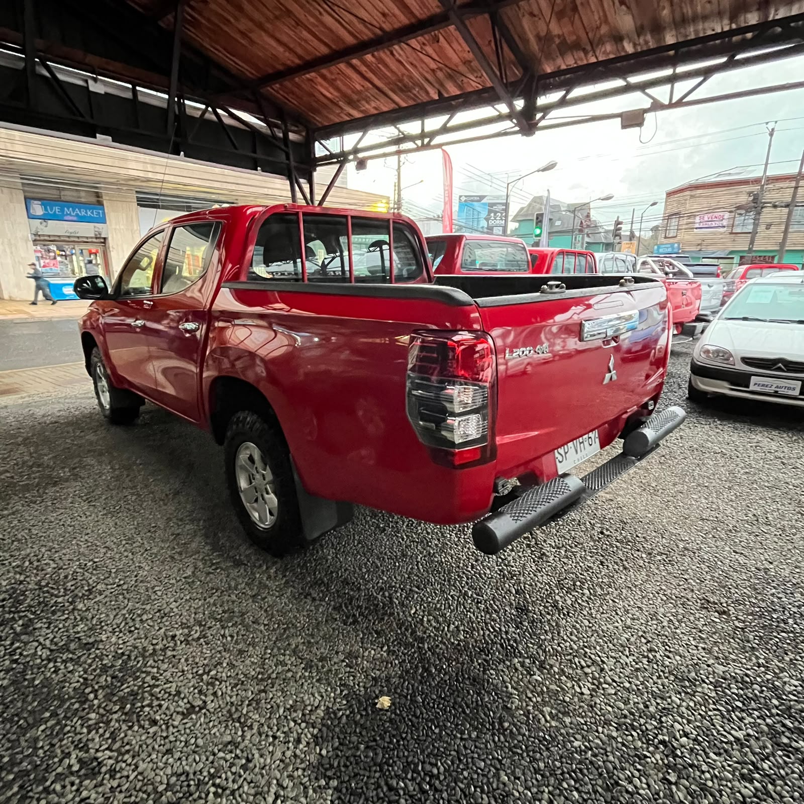 Mitsubishi L200 Crt — foto 4 de 6