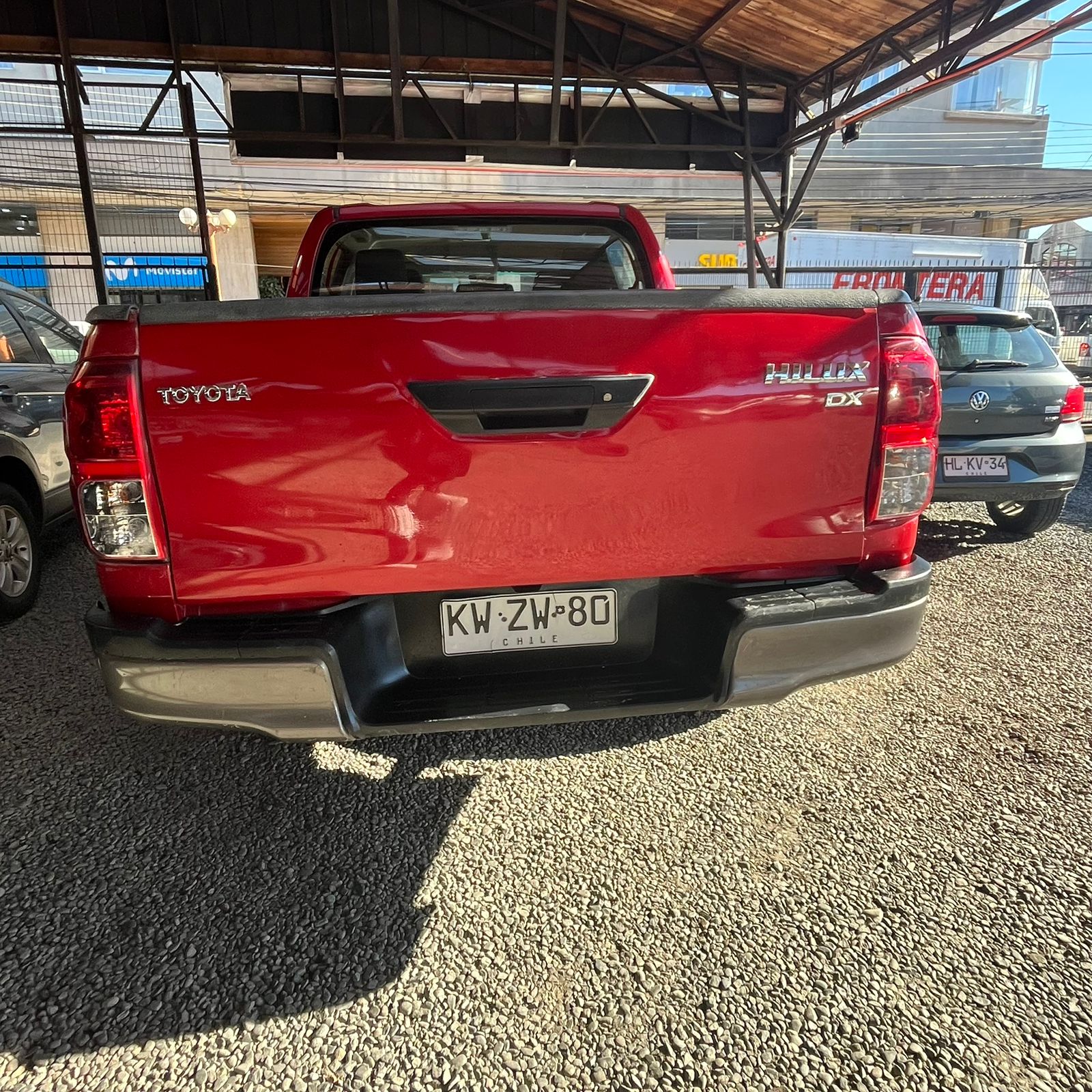 Toyota Hilux — foto 5 de 6