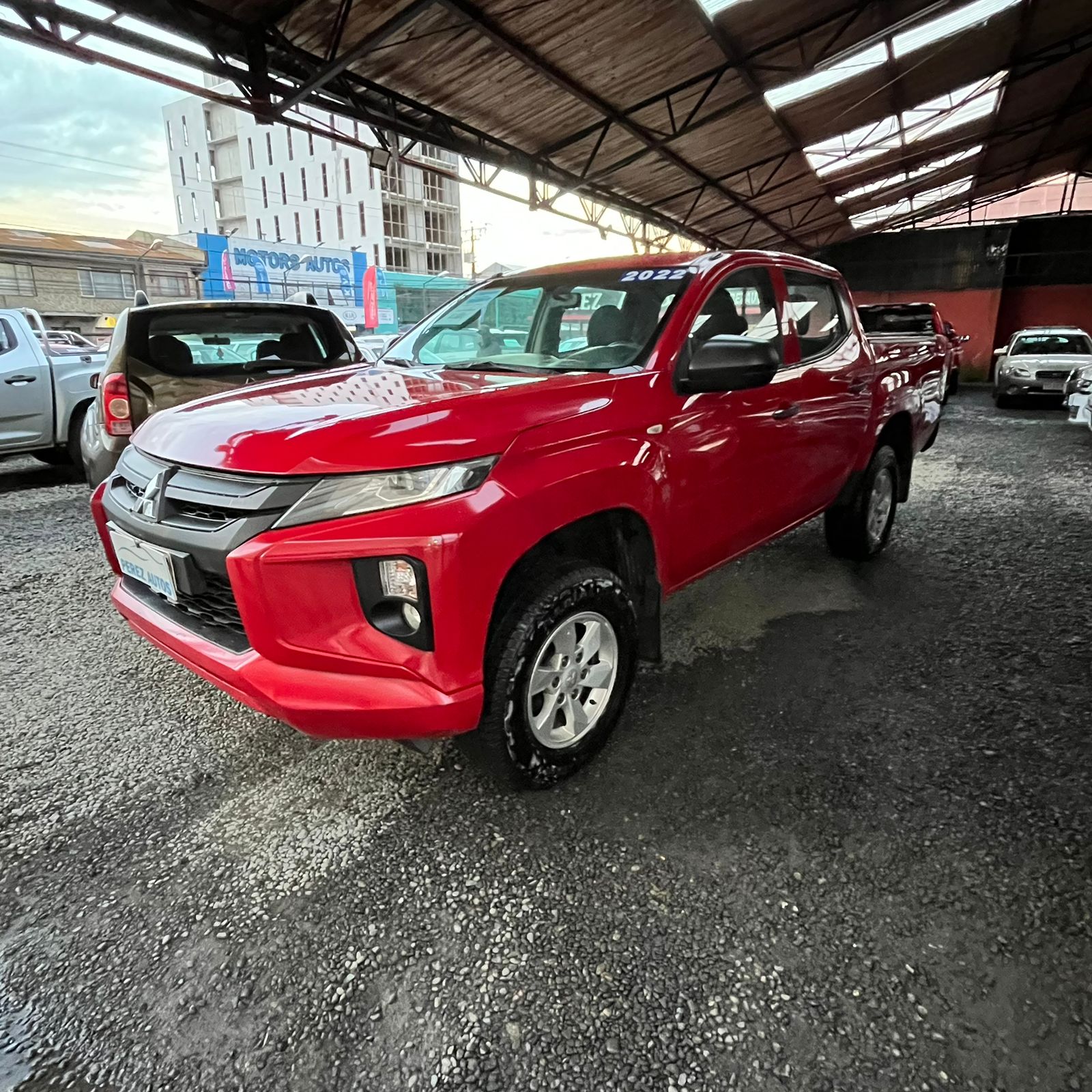 Mitsubishi L200 Crm — foto 2 de 6
