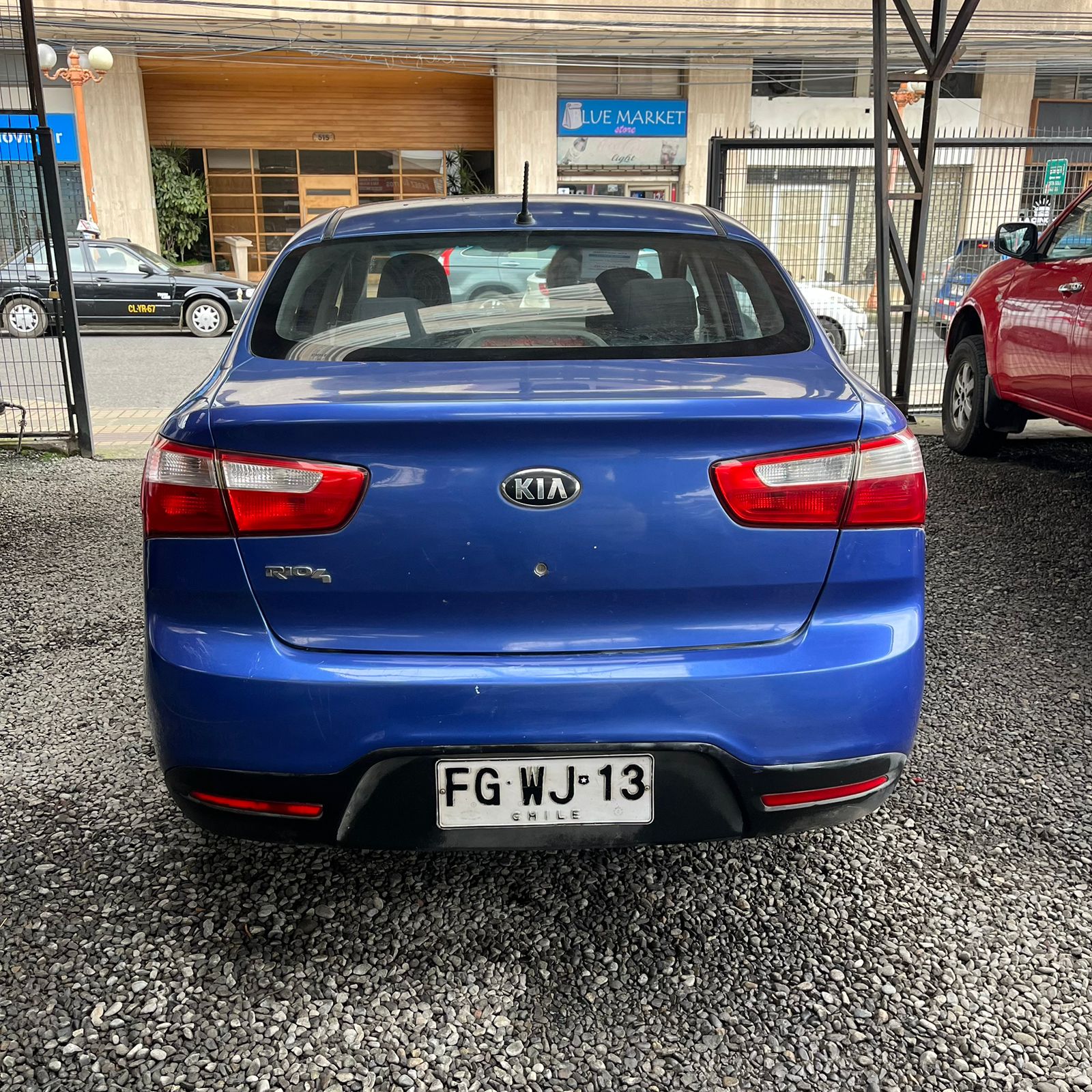 KIA Rio4 — foto 4 de 6