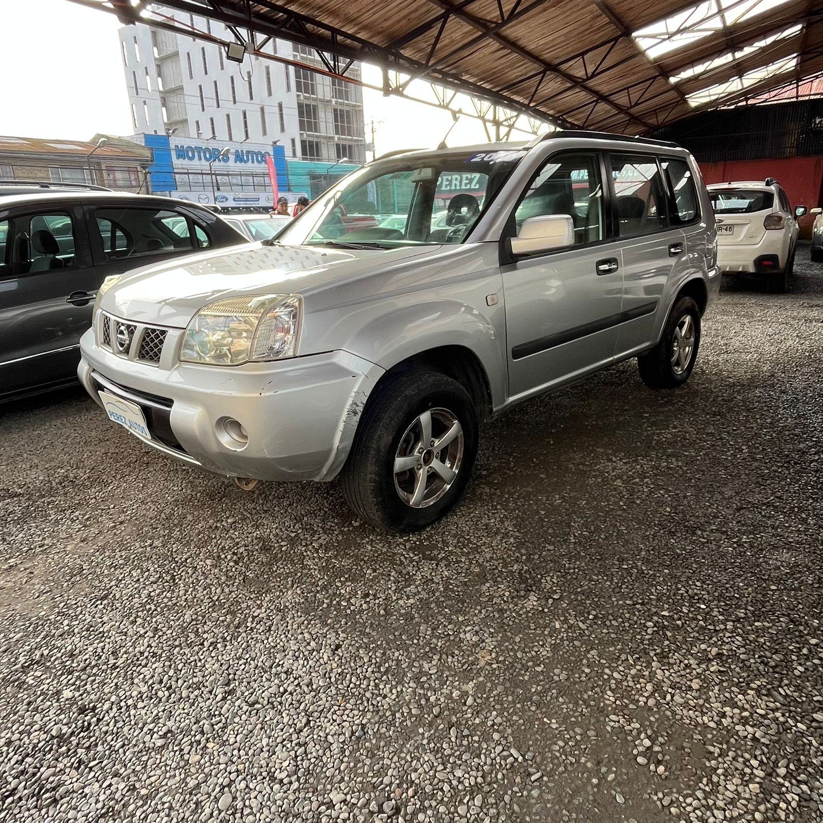 Nissan X-Trail — foto 2 de 6
