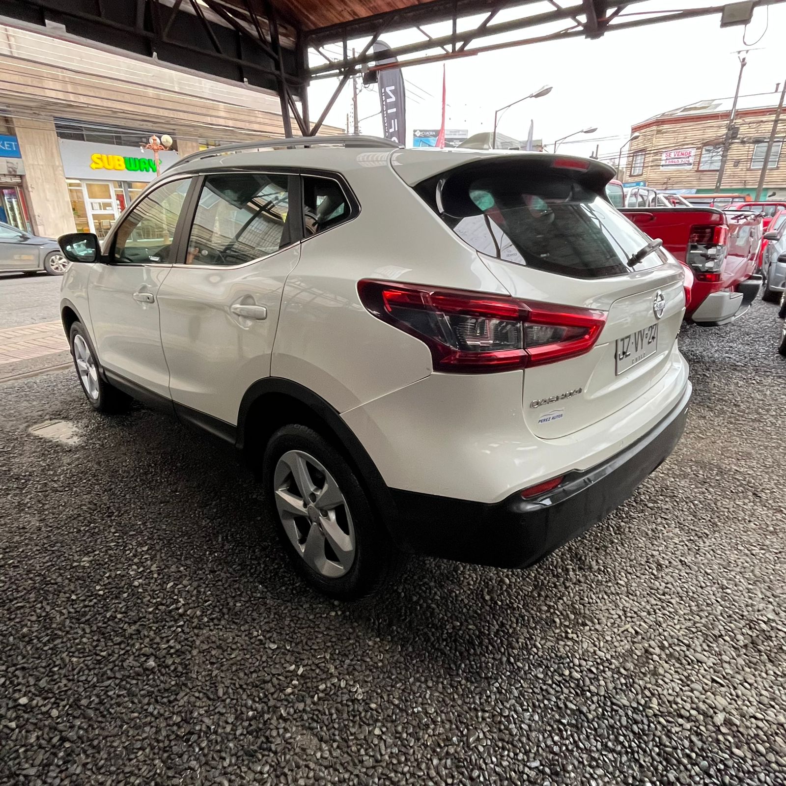 Nissan Qashqai — foto 4 de 6