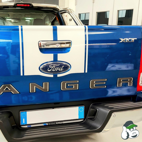 Personalizza la tua auto con applicazione di pellicole presso GREENCAR Automotive a Carrè (VI)