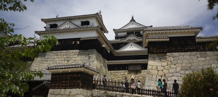 日本100名城松山城