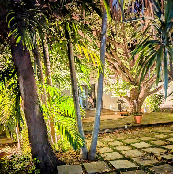 902 SE 12th CT Backyard PM