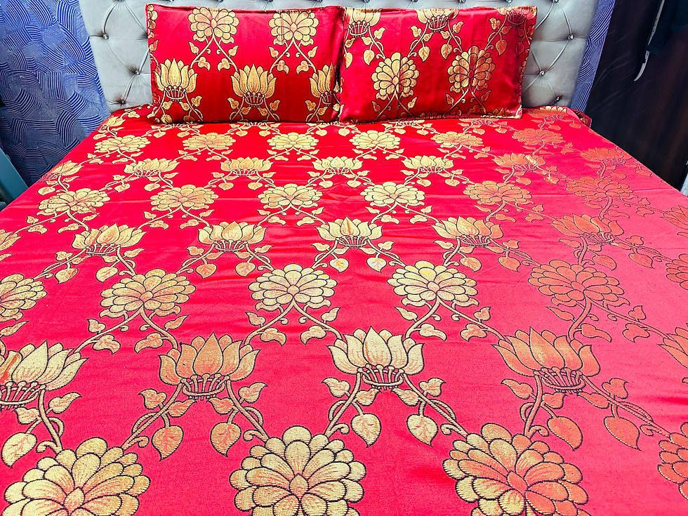 Thumbnail: Modern Collection Double Bedsheet with 2 Pillow Covers Cotton Silk Red Gold II