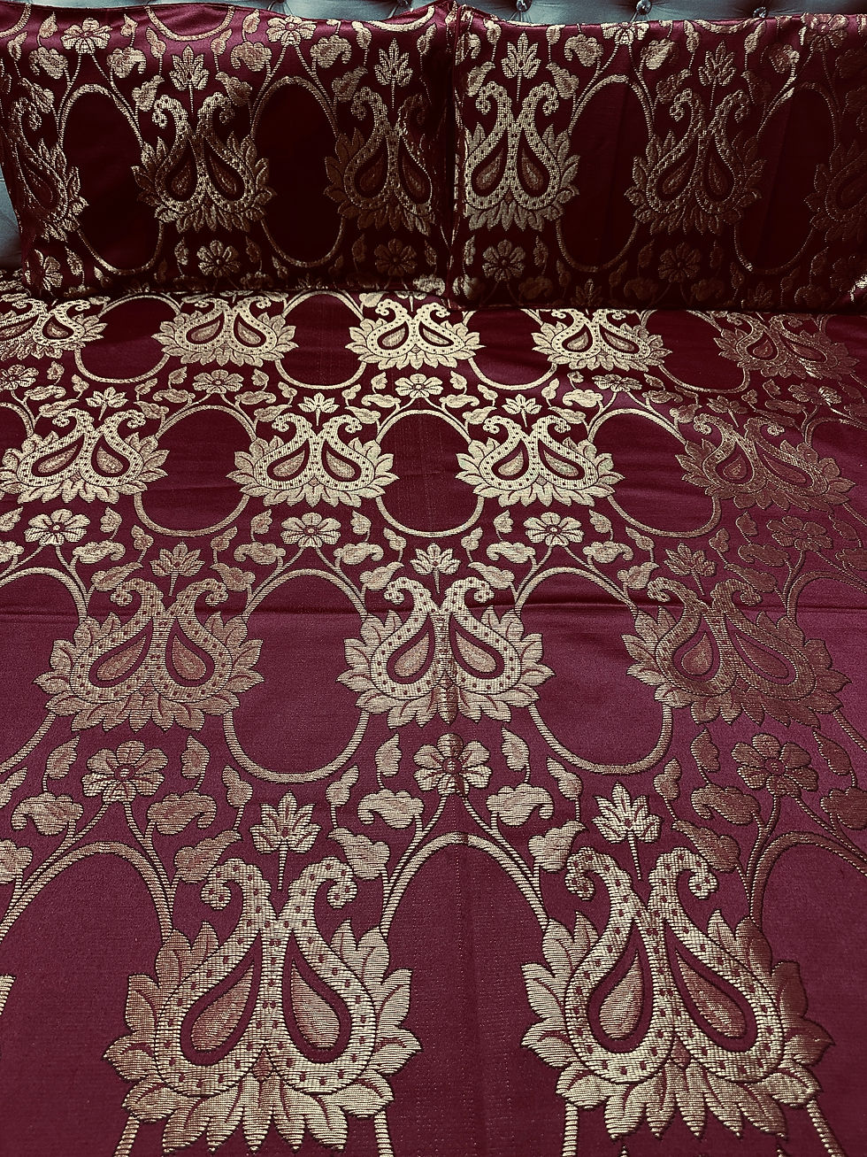 Thumbnail: Modern Collection Double Bedsheet with 2 Pillow Covers Cotton Silk Maroon