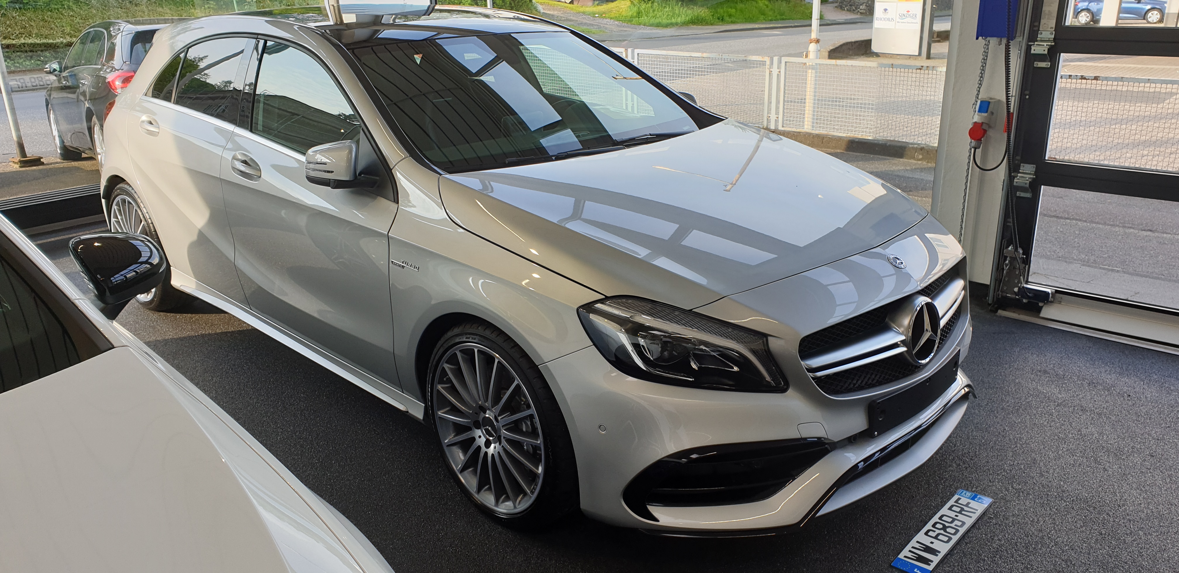 MERCEDES CLASSE A45