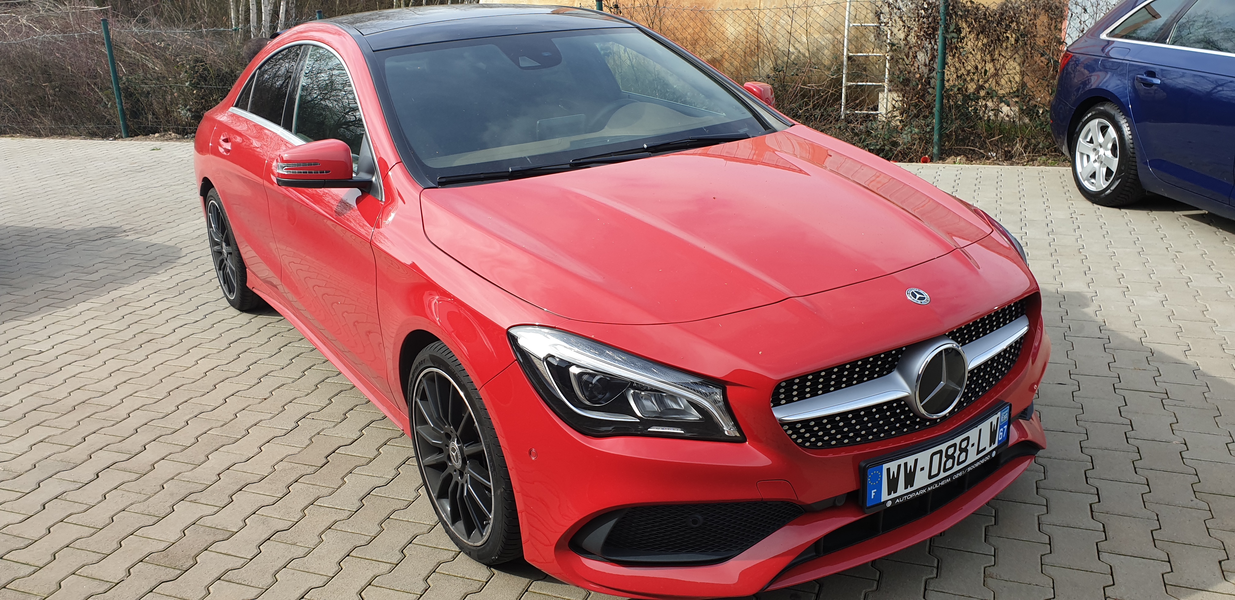 MERCEDES CLA 220D AMG