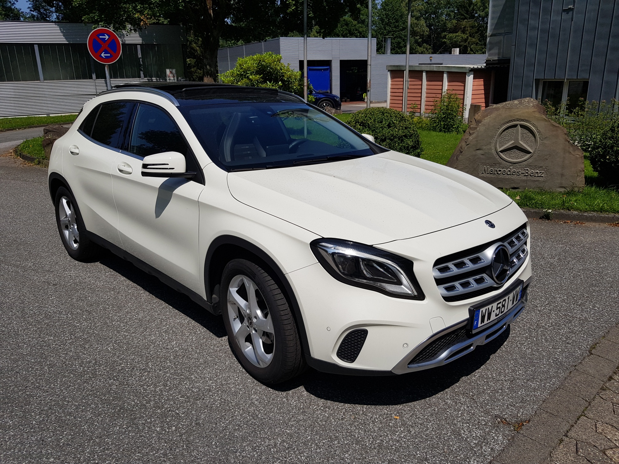 MERCEDES GLA 180 D