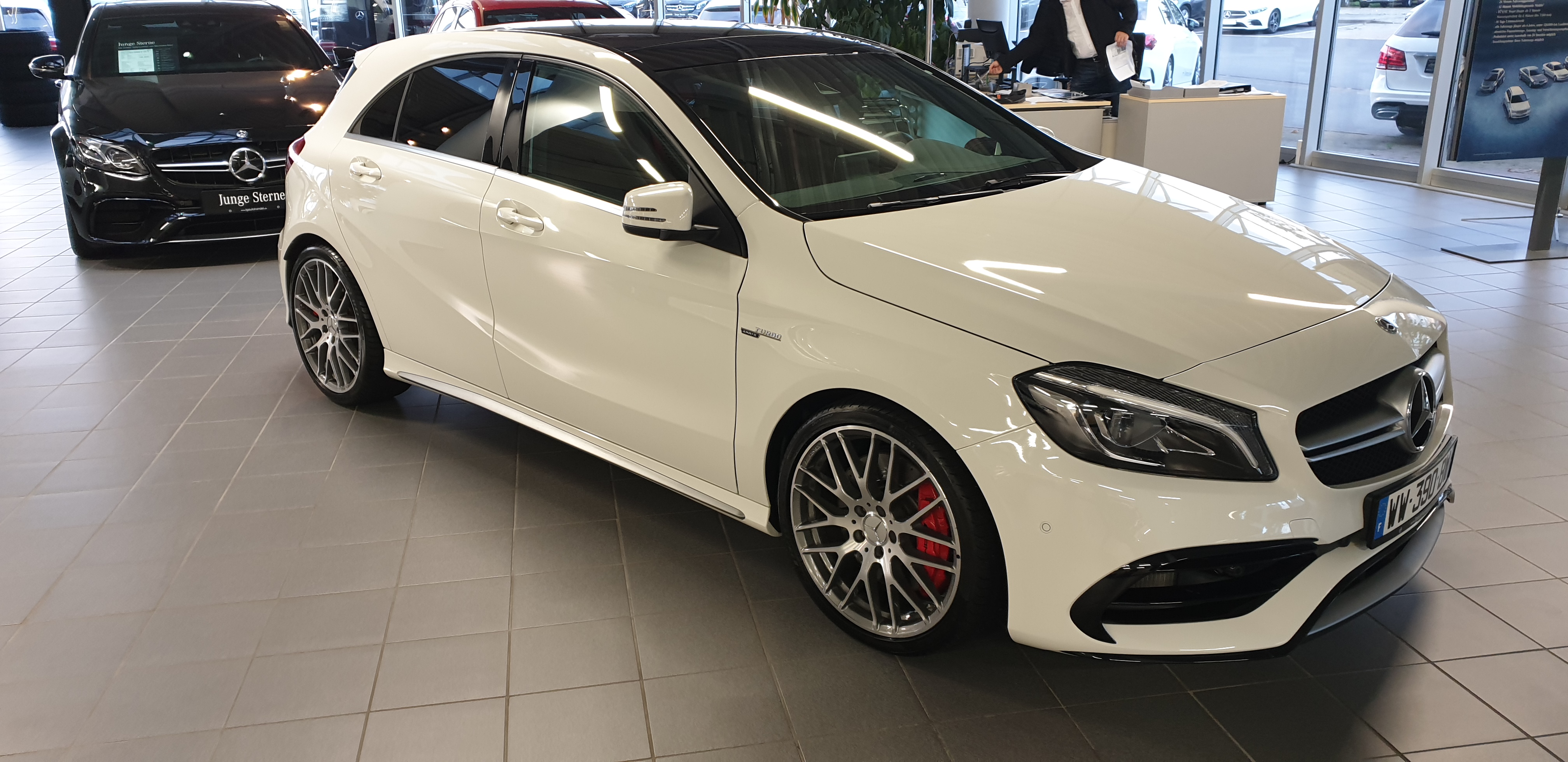 MERCEDES CLASSE A 45 AMG