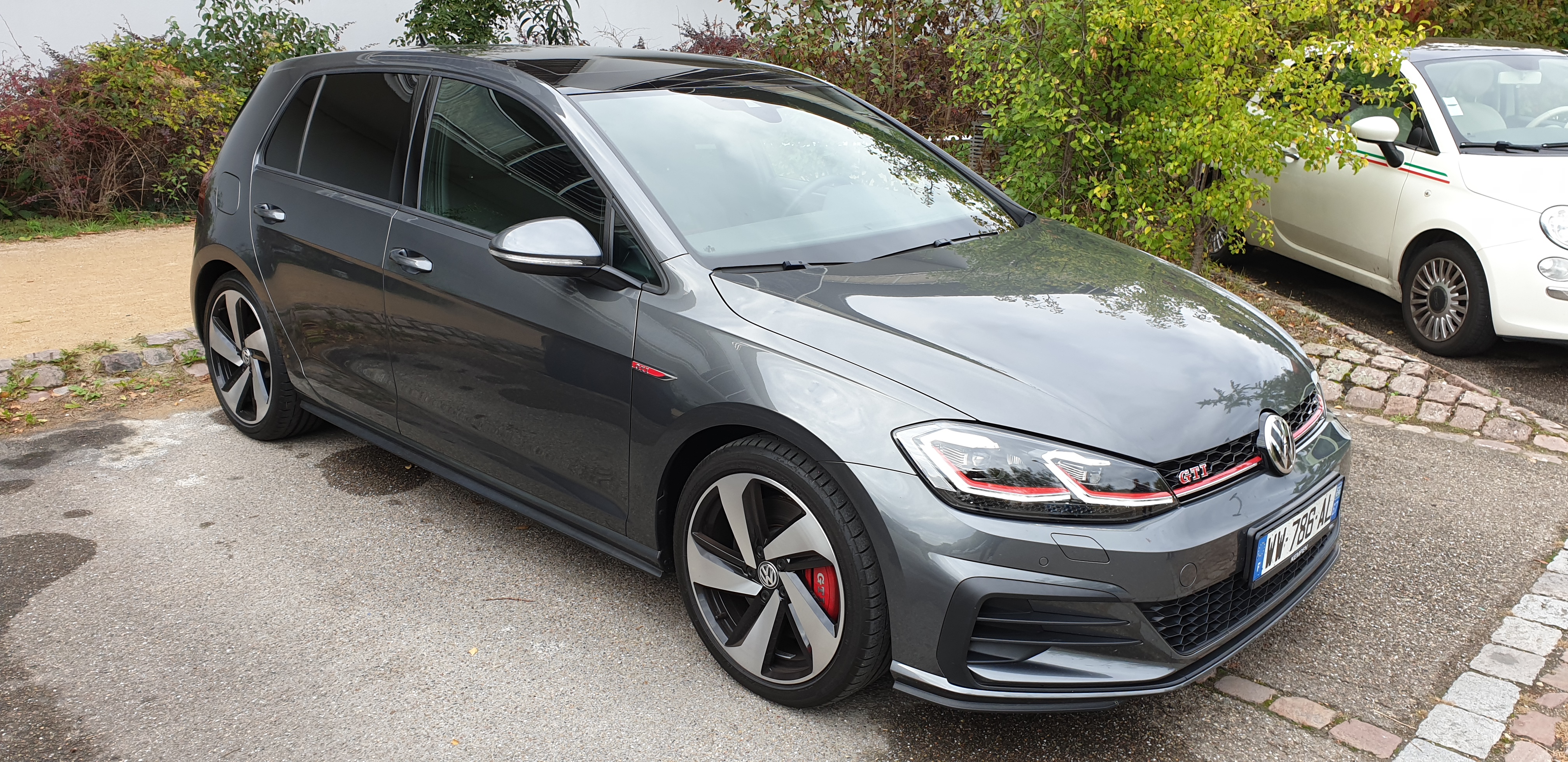 VOKSWAGEN GOLF VII GTI