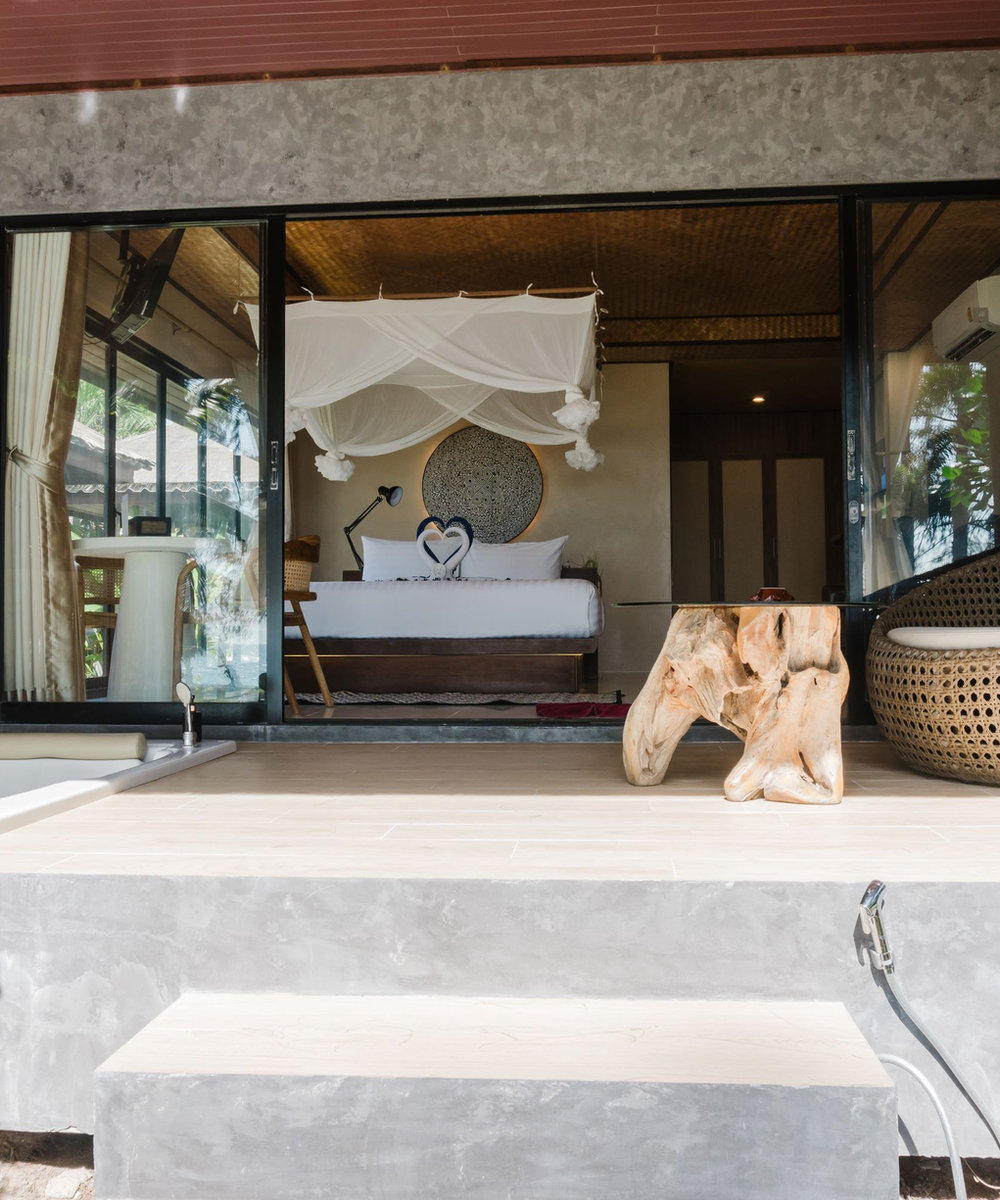 Beachfront Villa bedroom with sea view