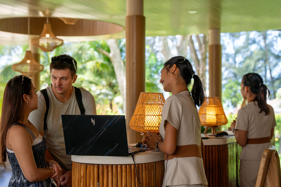 Oceanfront reception and welcome building
