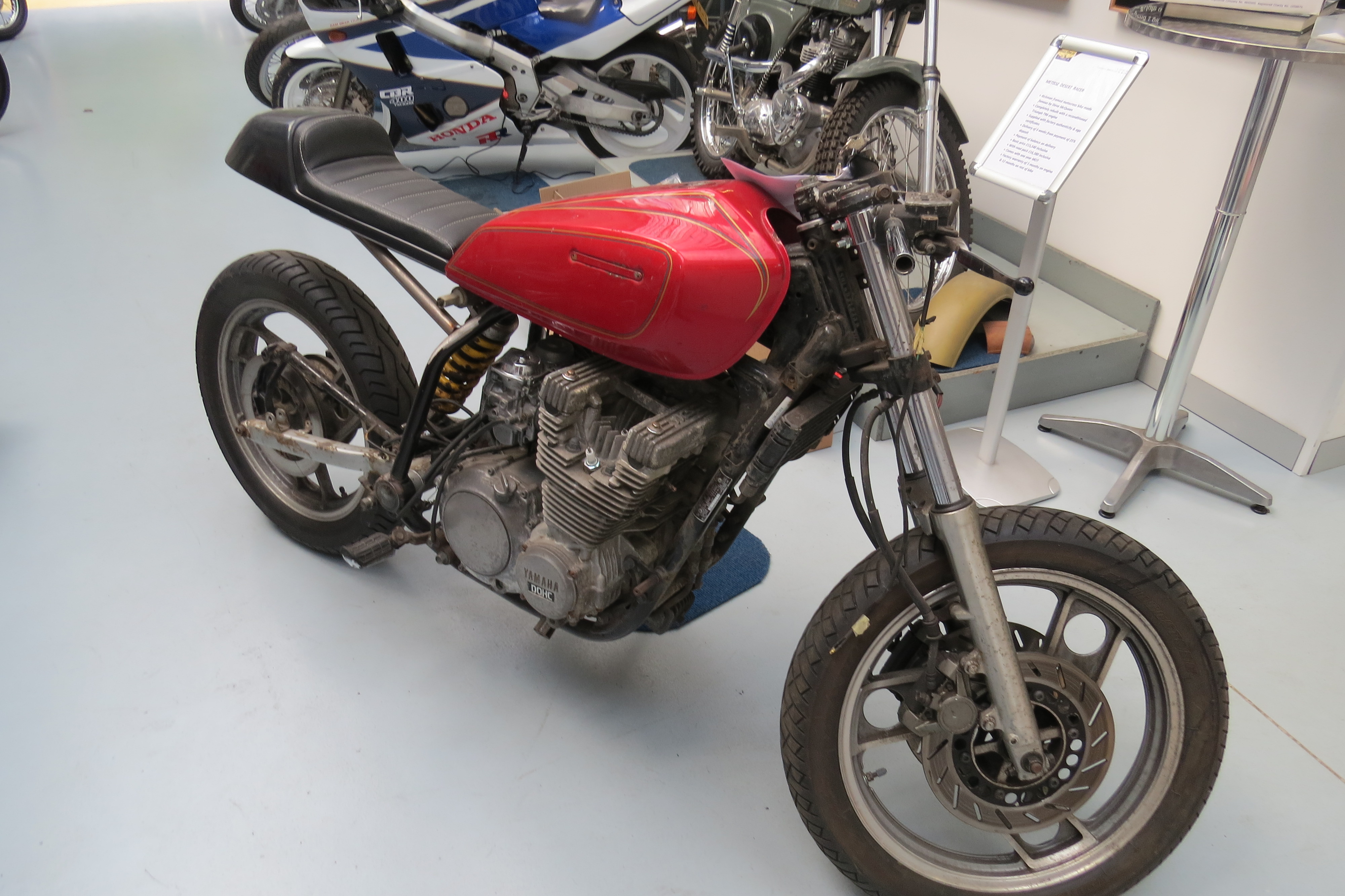 Dereck's Yamaha 900 Cafe Racer