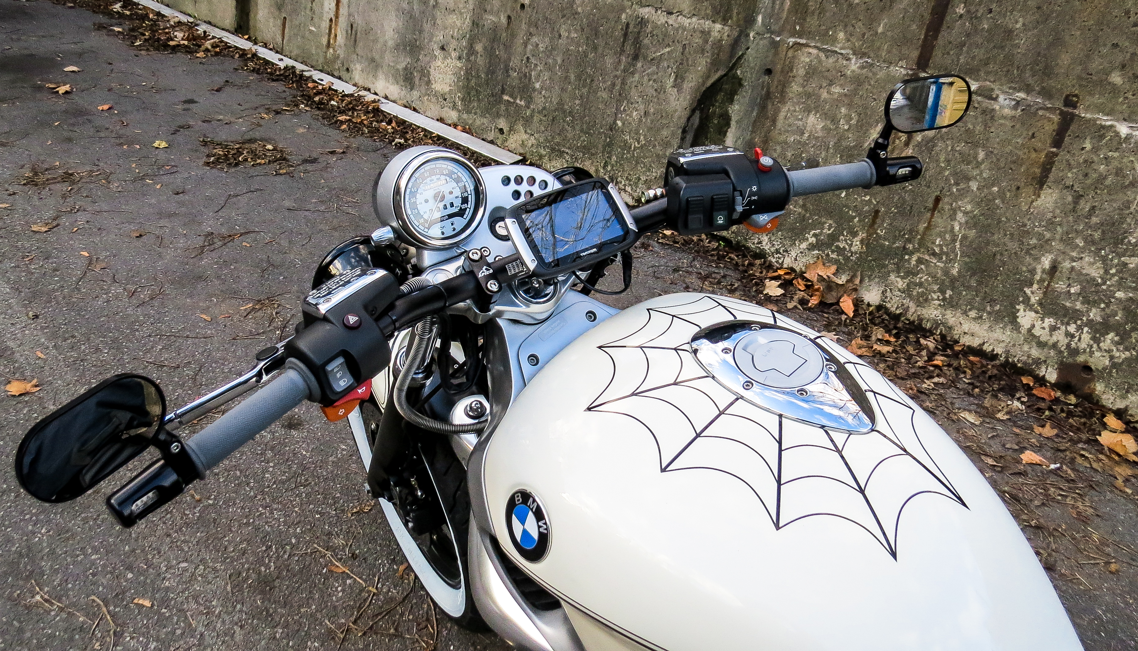 BMW R1200C Custom