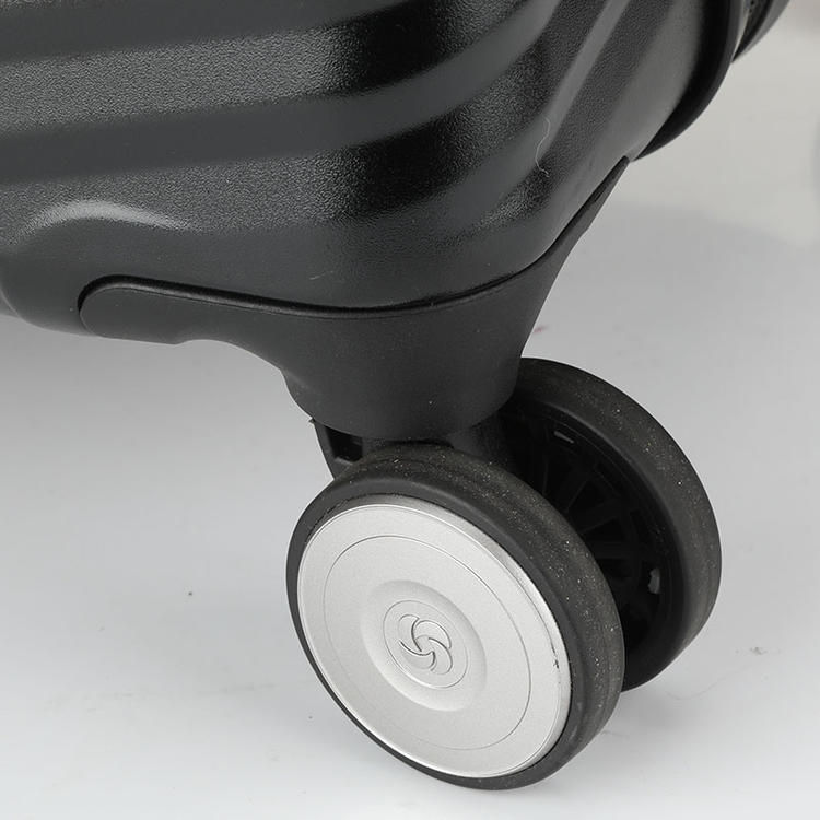 Thumbnail: Samsonite 73cm (27”) Black Spinner Luggage