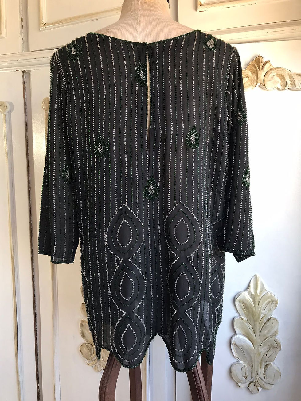 Blusa Vintage ANOS 20’S (toda bordada a mão)