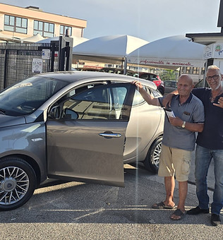 Recensione lancia y