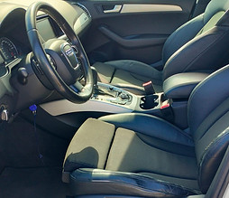 Audi bianca sedili