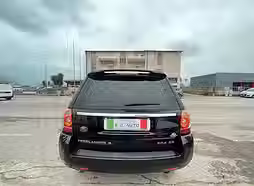 Land Rover Retro.avif