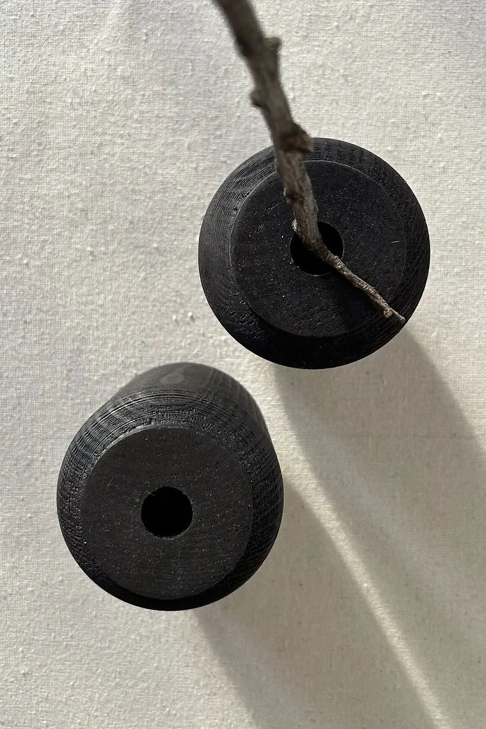 Küçük resim: Siyah Eskitme Ahşap Vazo 2li