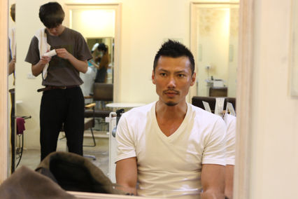 นายแบบและนักแสดง คุณ อิวะนะกะ ฮิโระอะสะ ( Iwanaga Hiroasa) ให้เกียรติมาใช้บริการที่ร้านของเราครับ（＾＾