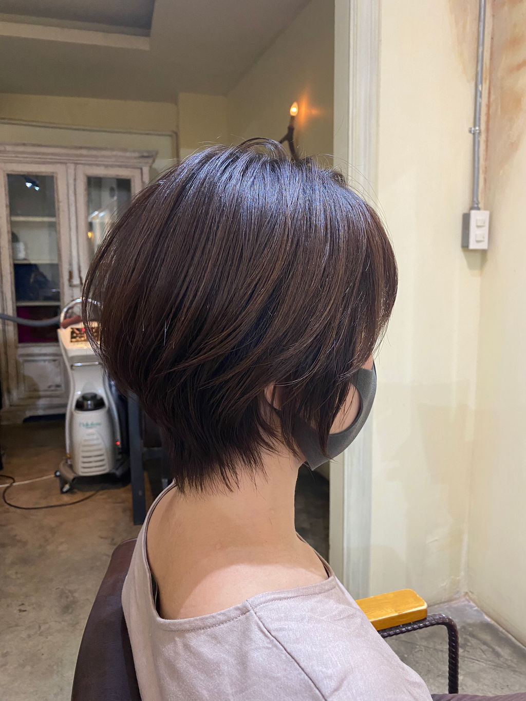 最近のショートヘアー バンコク 美容院 ショート トレンド