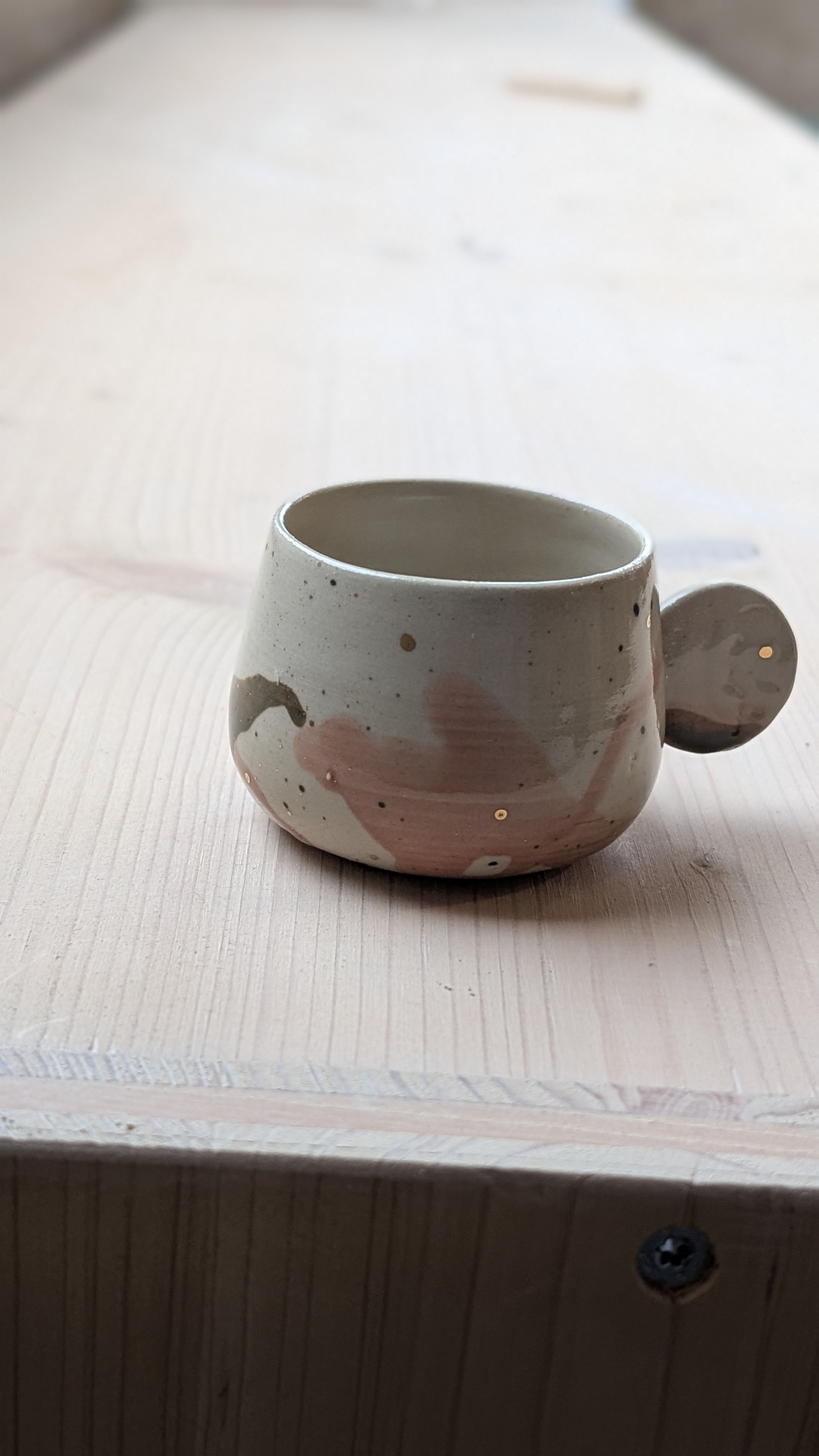 Espressotässchen mit Gold rosa-braungrün