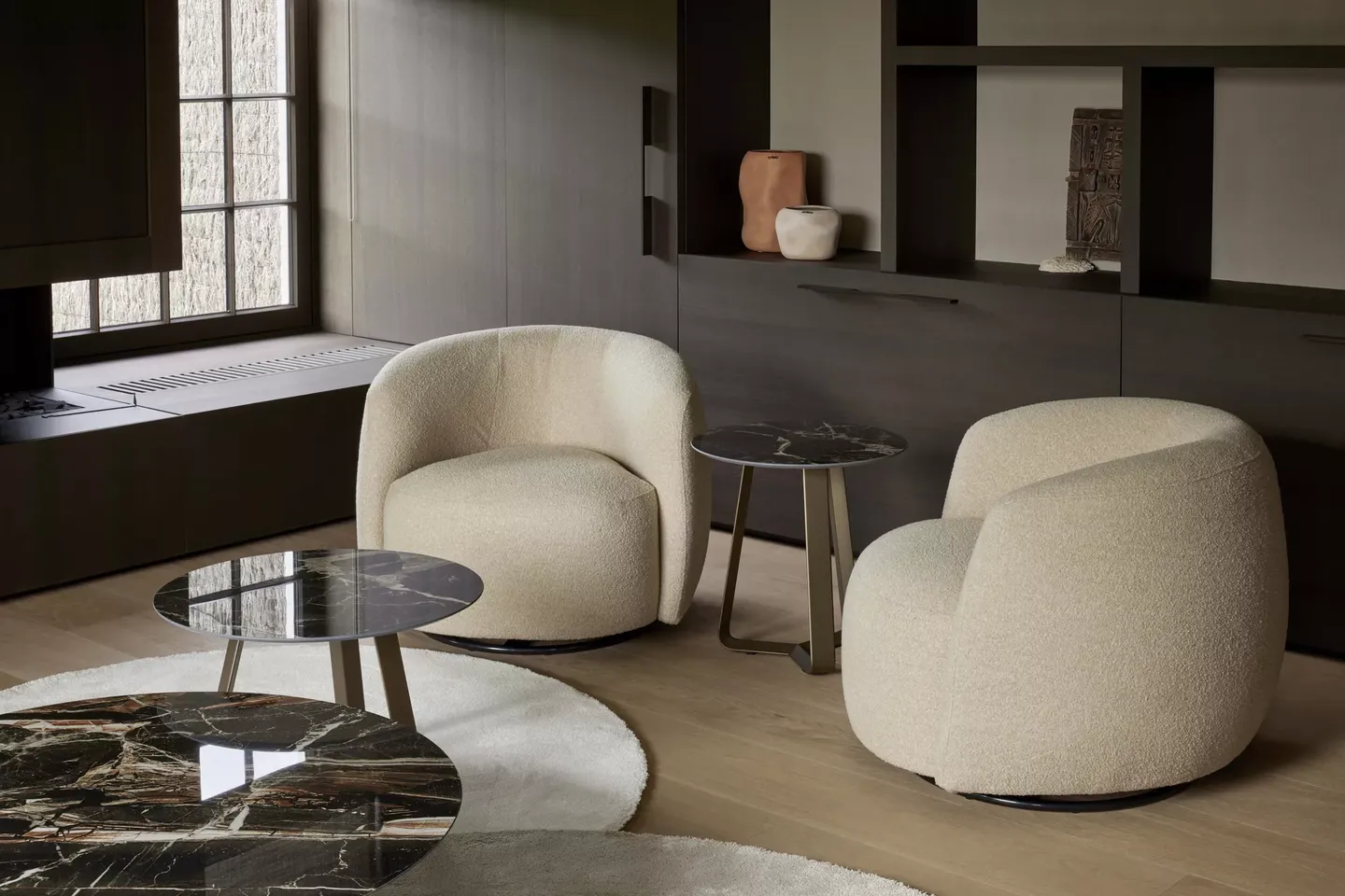 Joli fauteuils rotatifs OLIVO Chair bouclettes blanches salon.webp