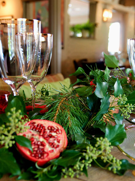 Inspiration for styling your Christmas table