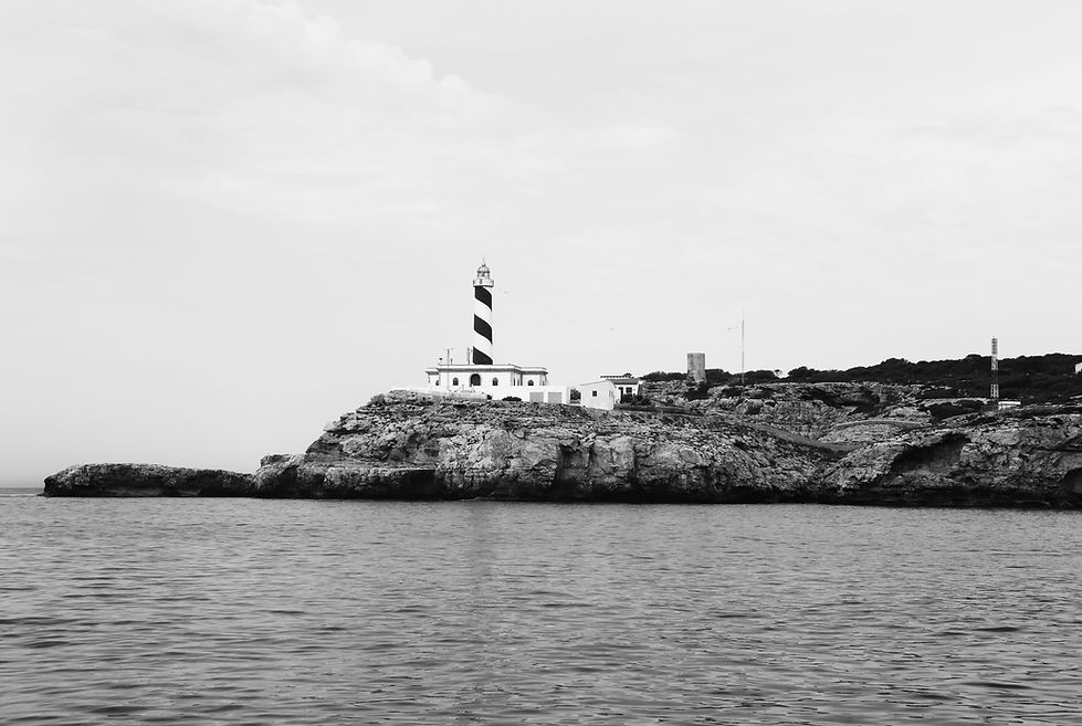 Light House auf der Klippe