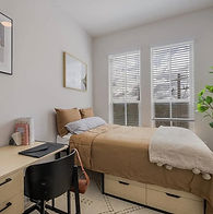 Bedroom w/private attached bath!