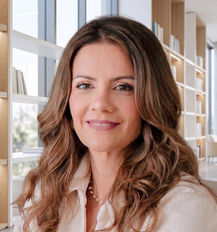 Profa. Priscila Maximino Passos de Oliveira