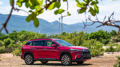 Toyota Corolla Cross ưu đãi 50% thuế trước bạ đến 37 triệu đồng cho khách mua xe trong tháng 3/2022