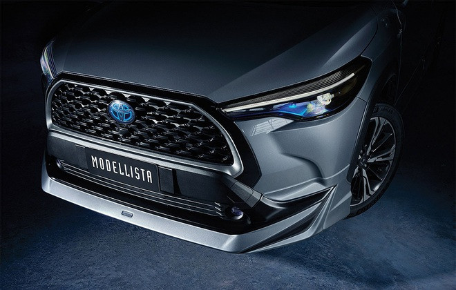 toyota-corolla-cross-2022-ban-the-thao